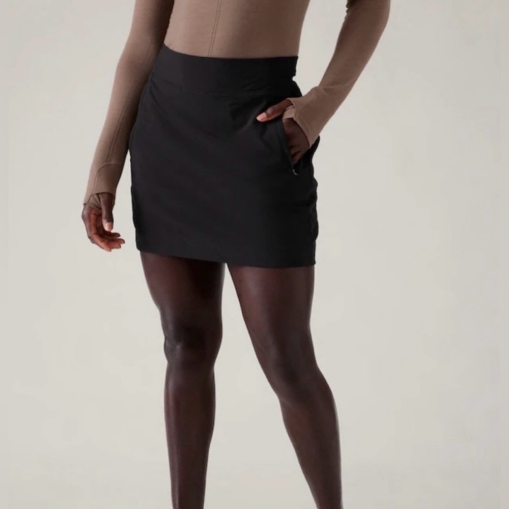 Athleta Black Skirt Size 8